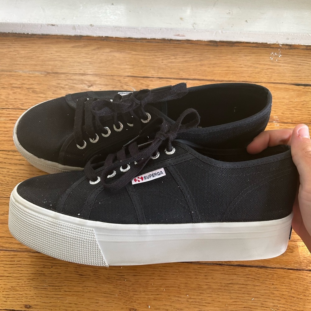 Black Platform Superga’s